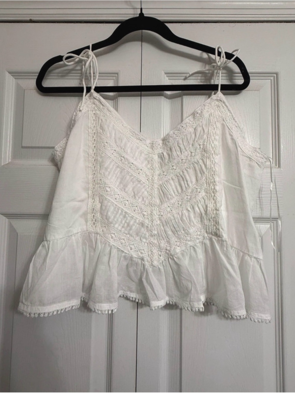 Abercrombie & Fitch White Lace-Detail Tie-Strap Camisole